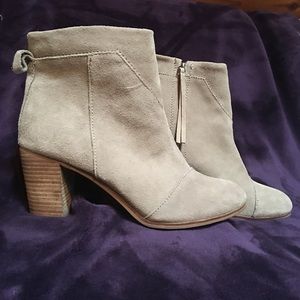 TOMS Tan Leather Ankle Boots